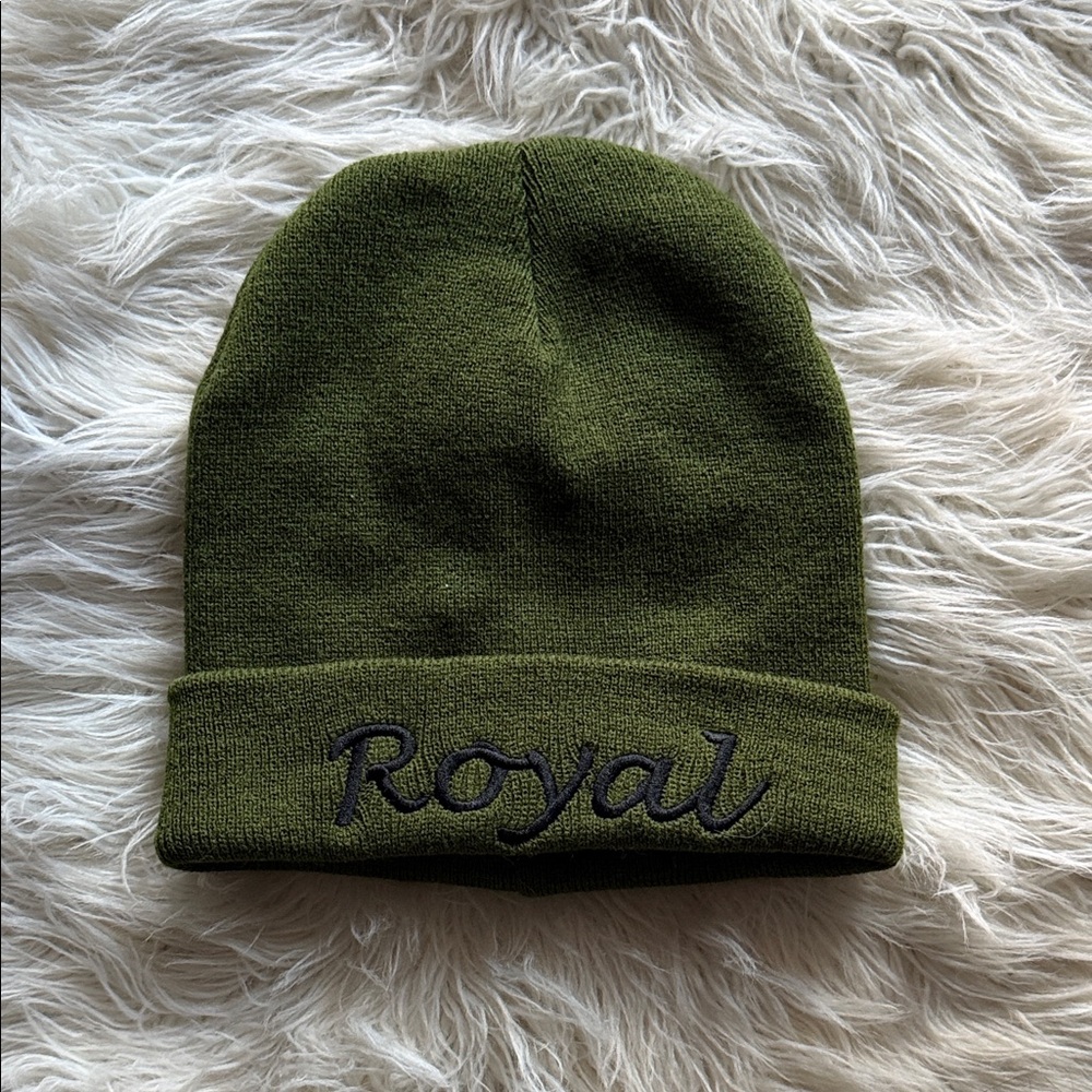 🪖EMBROIDERED GRAPHIC BEANIE💚